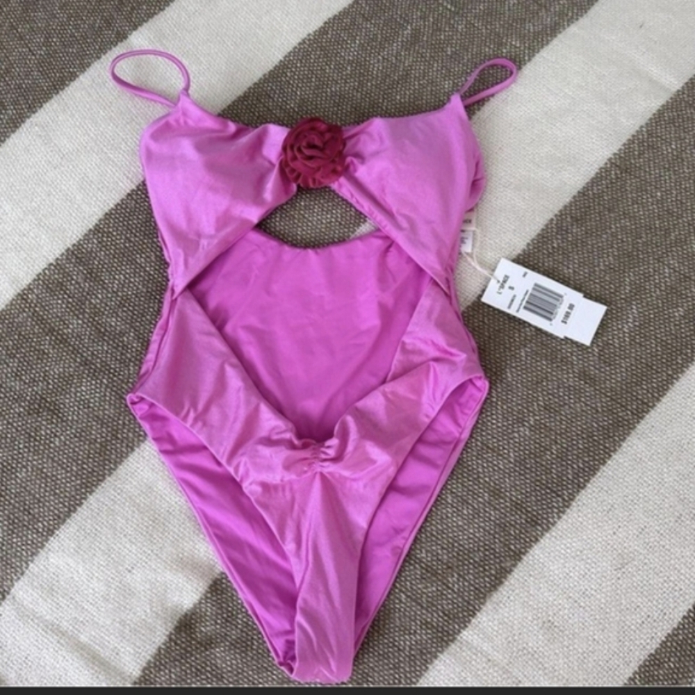 L*Space Rosette Sierra One Piece Swimsuit - Picture 6 of 6